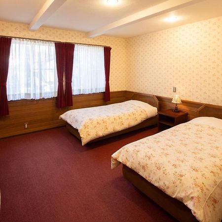 Pension Candytuft Karuizawa Dış mekan fotoğraf