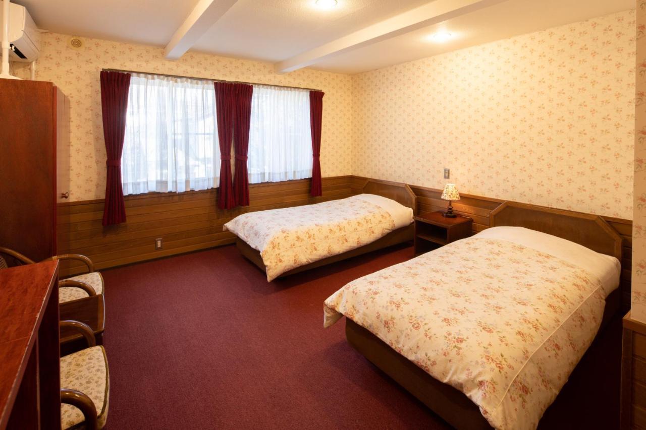 Pension Candytuft Karuizawa Dış mekan fotoğraf