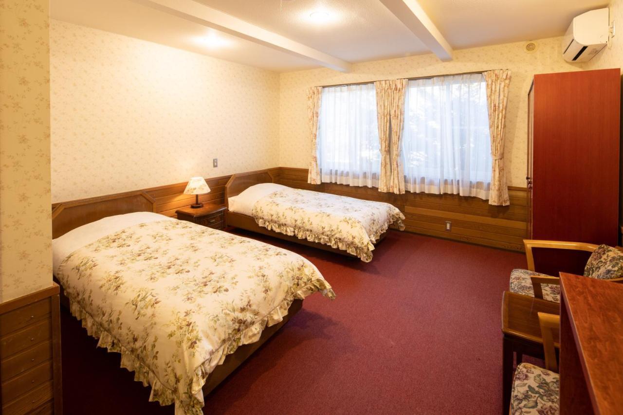 Pension Candytuft Karuizawa Dış mekan fotoğraf