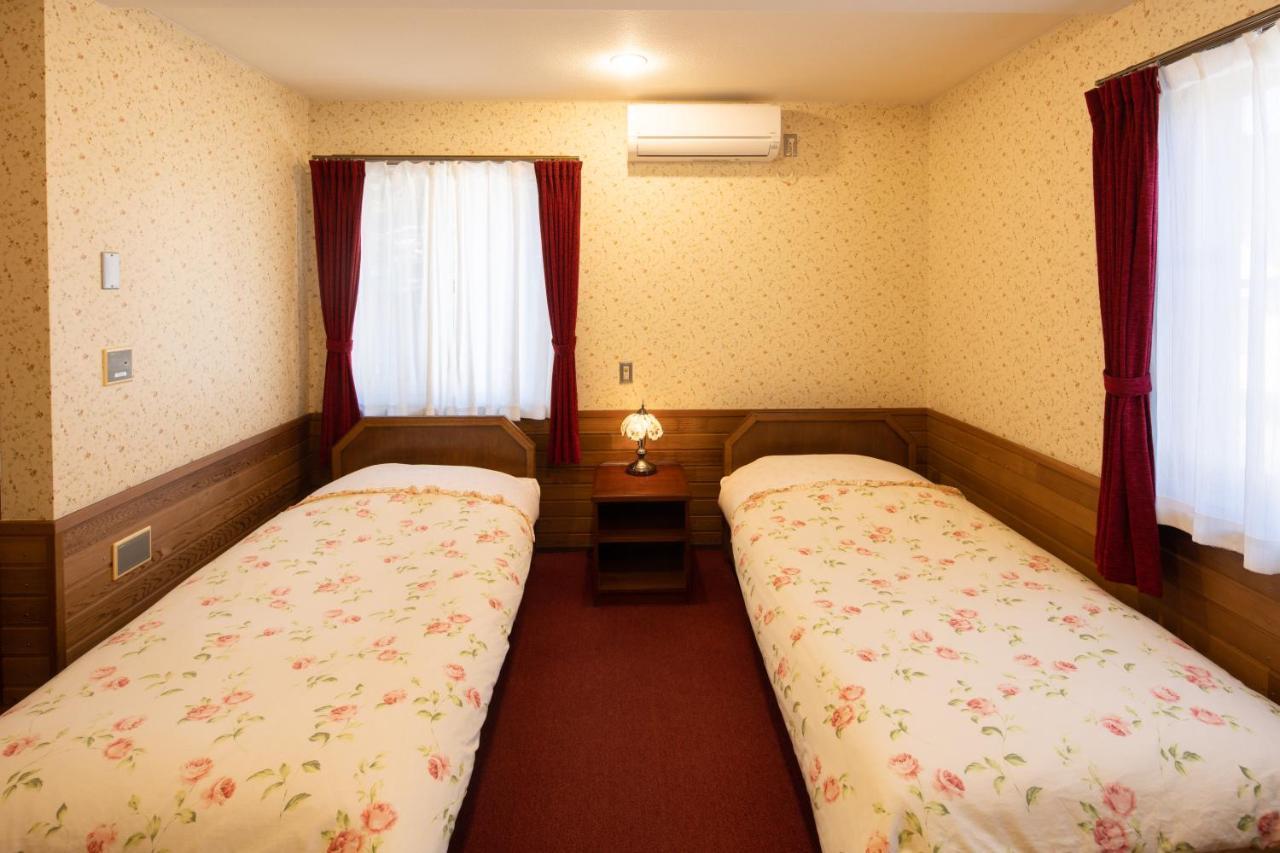 Pension Candytuft Karuizawa Dış mekan fotoğraf
